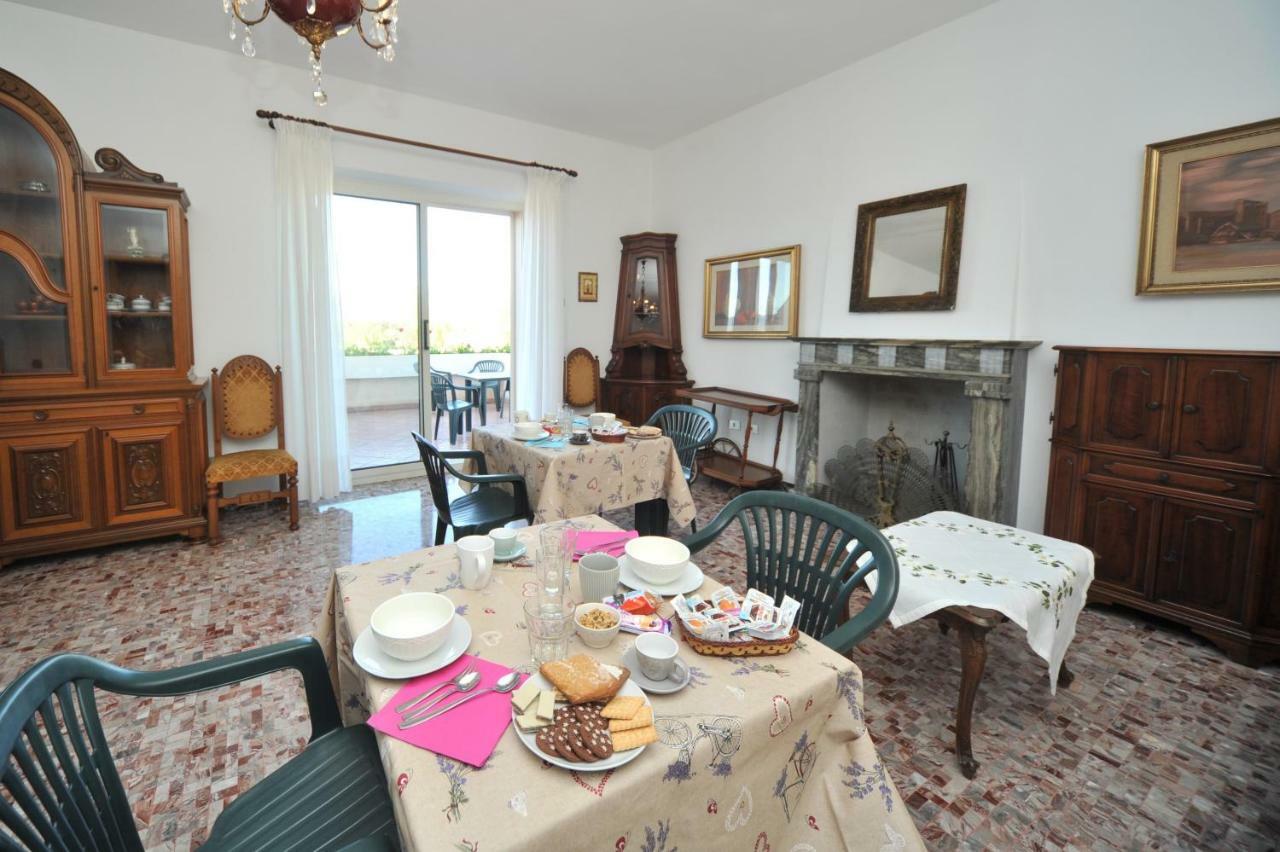 Camere "Le Margherite" Όλμπια Εξωτερικό φωτογραφία